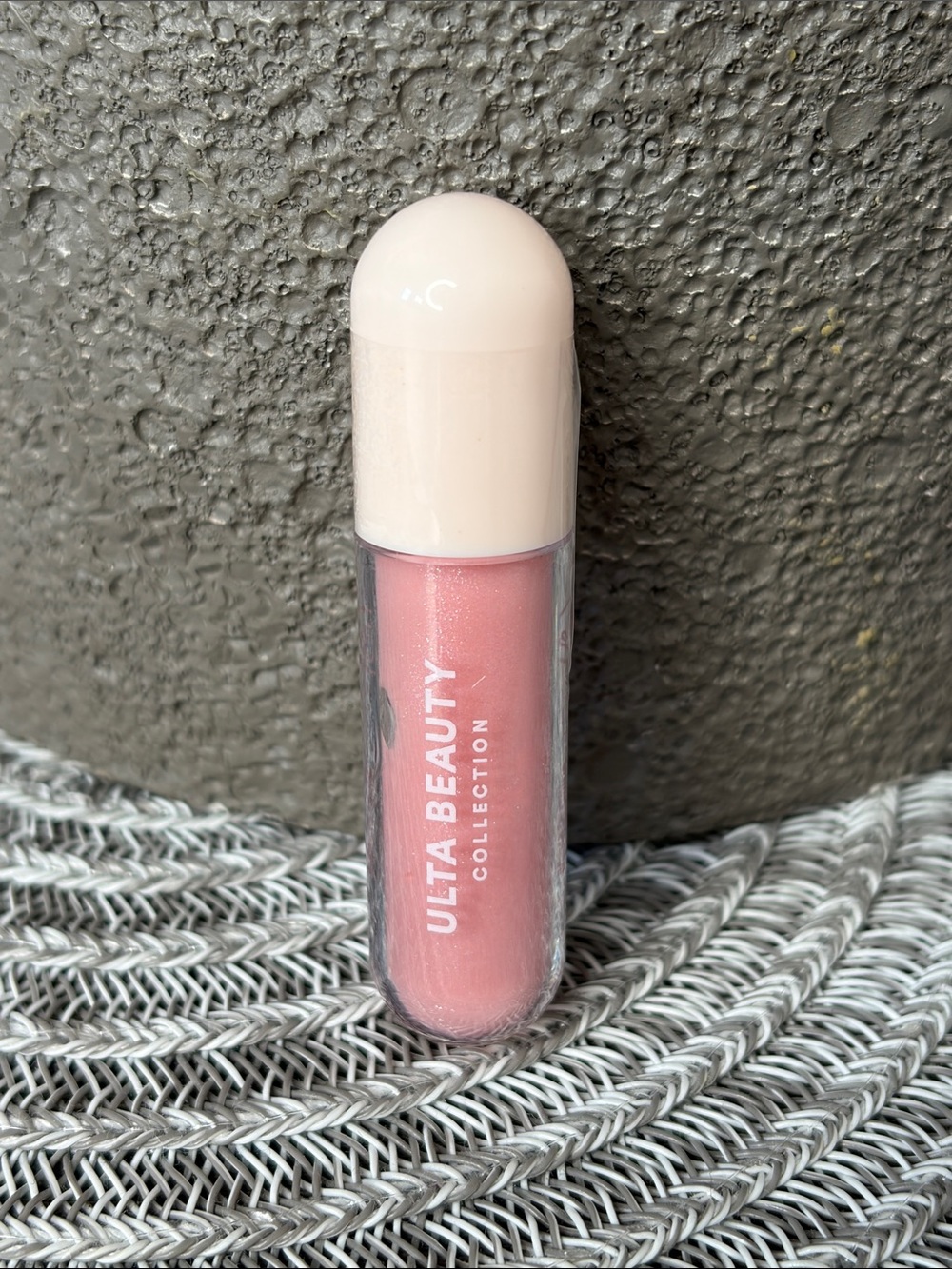 ❤️$1 NWT Ulta Beauty Collection Lip Gloss 1.5ml